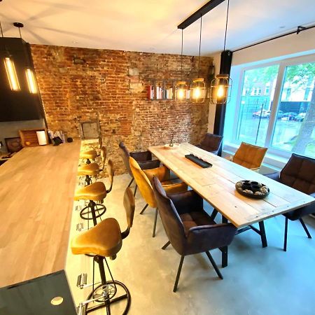 The Square - Vacation Rental With Outdoor Sauna - Centre Of Antwerpen Bagian luar foto