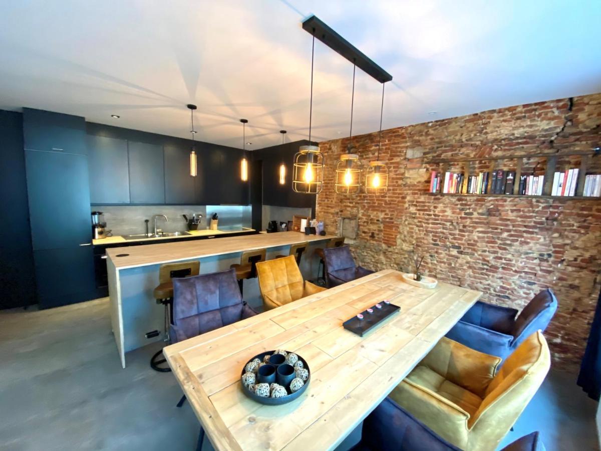 The Square - Vacation Rental With Outdoor Sauna - Centre Of Antwerpen Bagian luar foto
