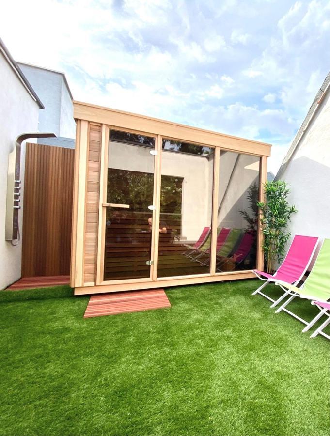 The Square - Vacation Rental With Outdoor Sauna - Centre Of Antwerpen Bagian luar foto