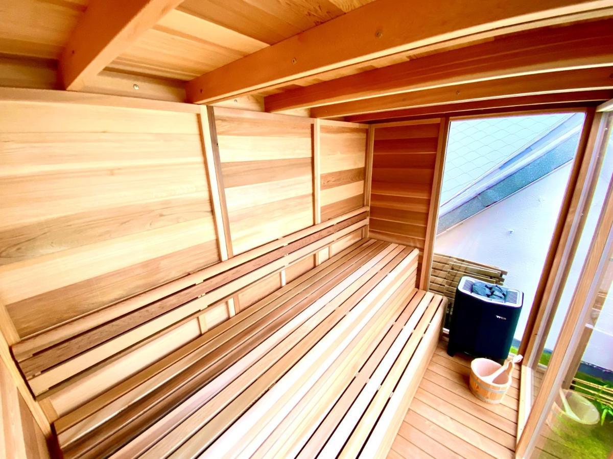 The Square - Vacation Rental With Outdoor Sauna - Centre Of Antwerpen Bagian luar foto