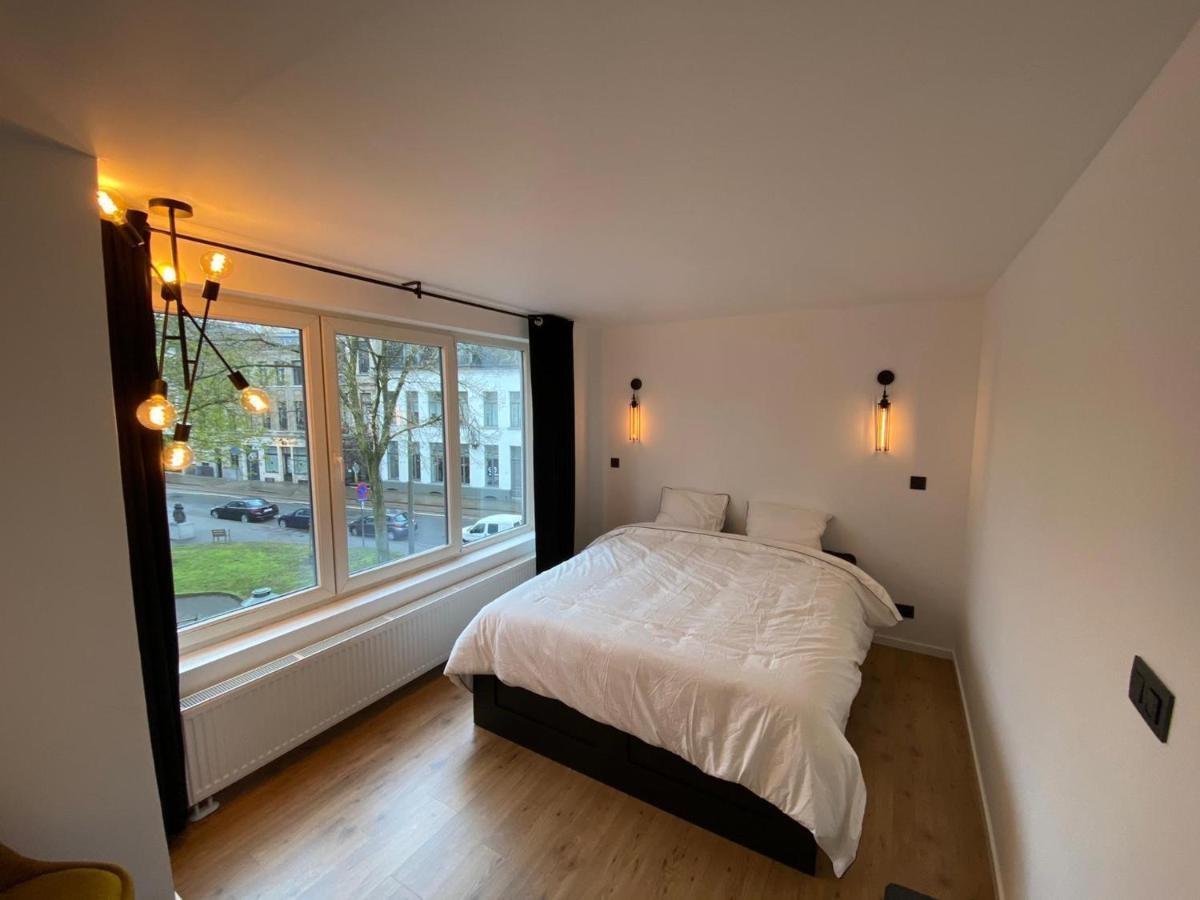 The Square - Vacation Rental With Outdoor Sauna - Centre Of Antwerpen Bagian luar foto