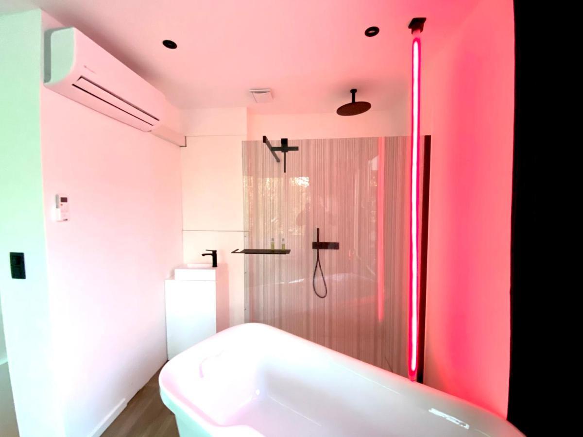 The Square - Vacation Rental With Outdoor Sauna - Centre Of Antwerpen Bagian luar foto